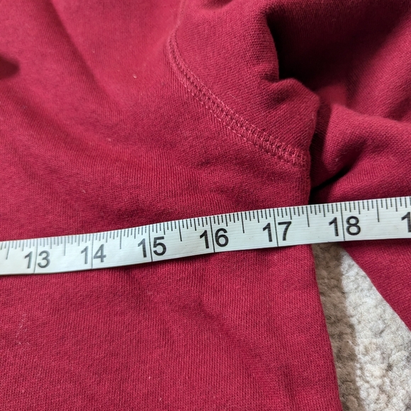NWT's women's Roots hoody in crimson red size small - Picture 2 of 4